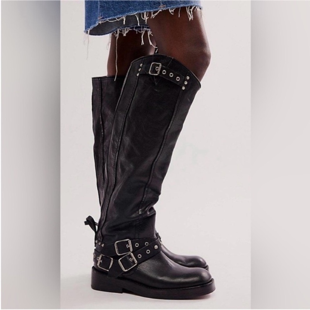 We The Free Janey Tall Engineer Boots Size 6 NIB - Picture 2 of 16